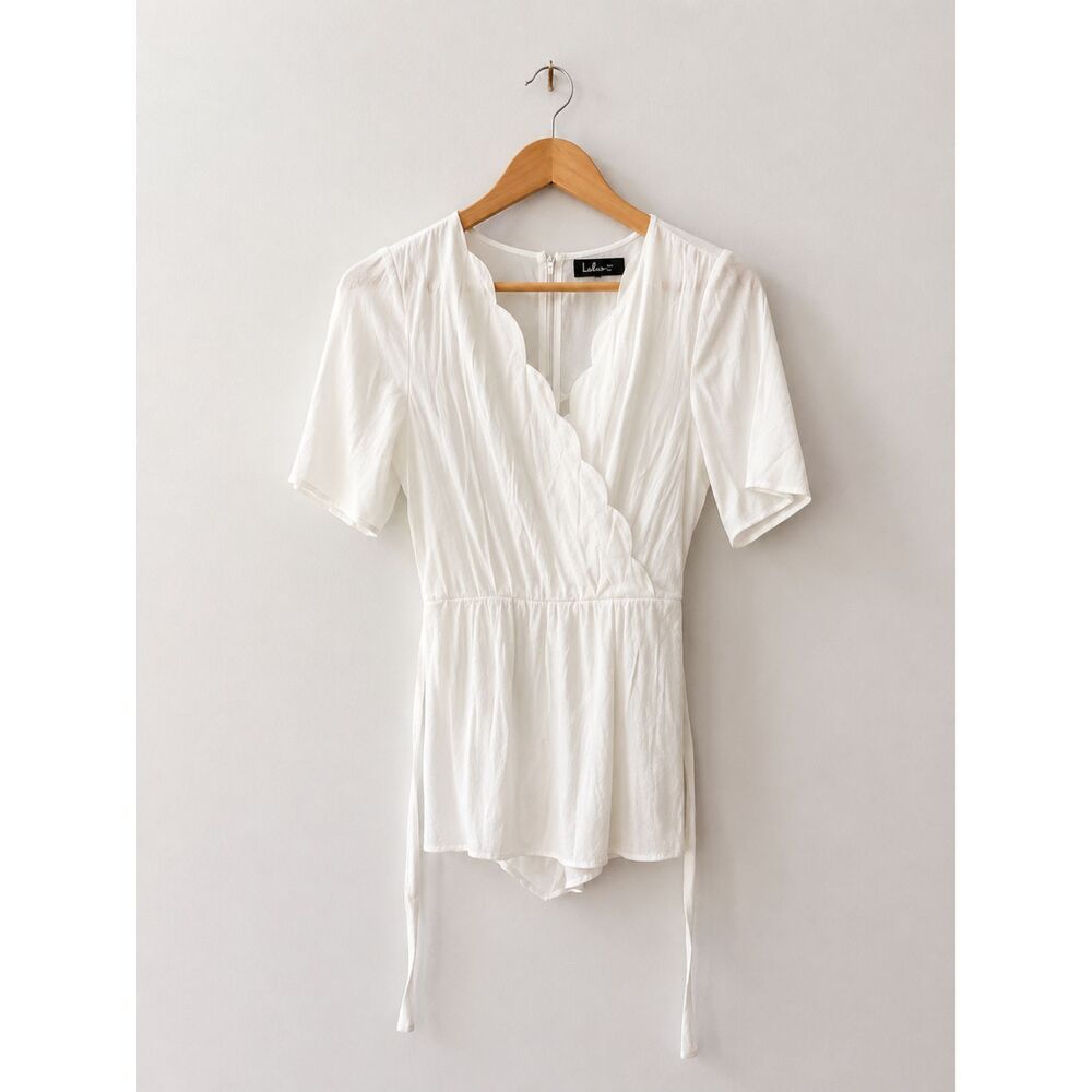 Trixxi Women's Romper Size XS White Scalloped Wrap Tie Waist